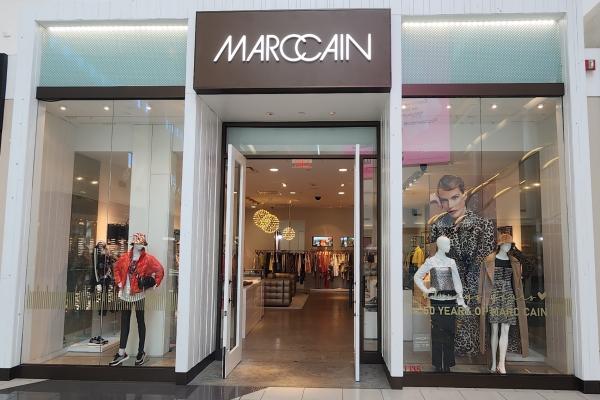 Marc Cain Retail Store Vinyl + Display